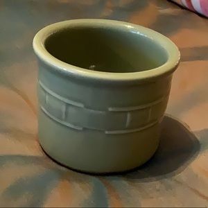 Longaberger pottery sage 1 pint crock. EUC USA